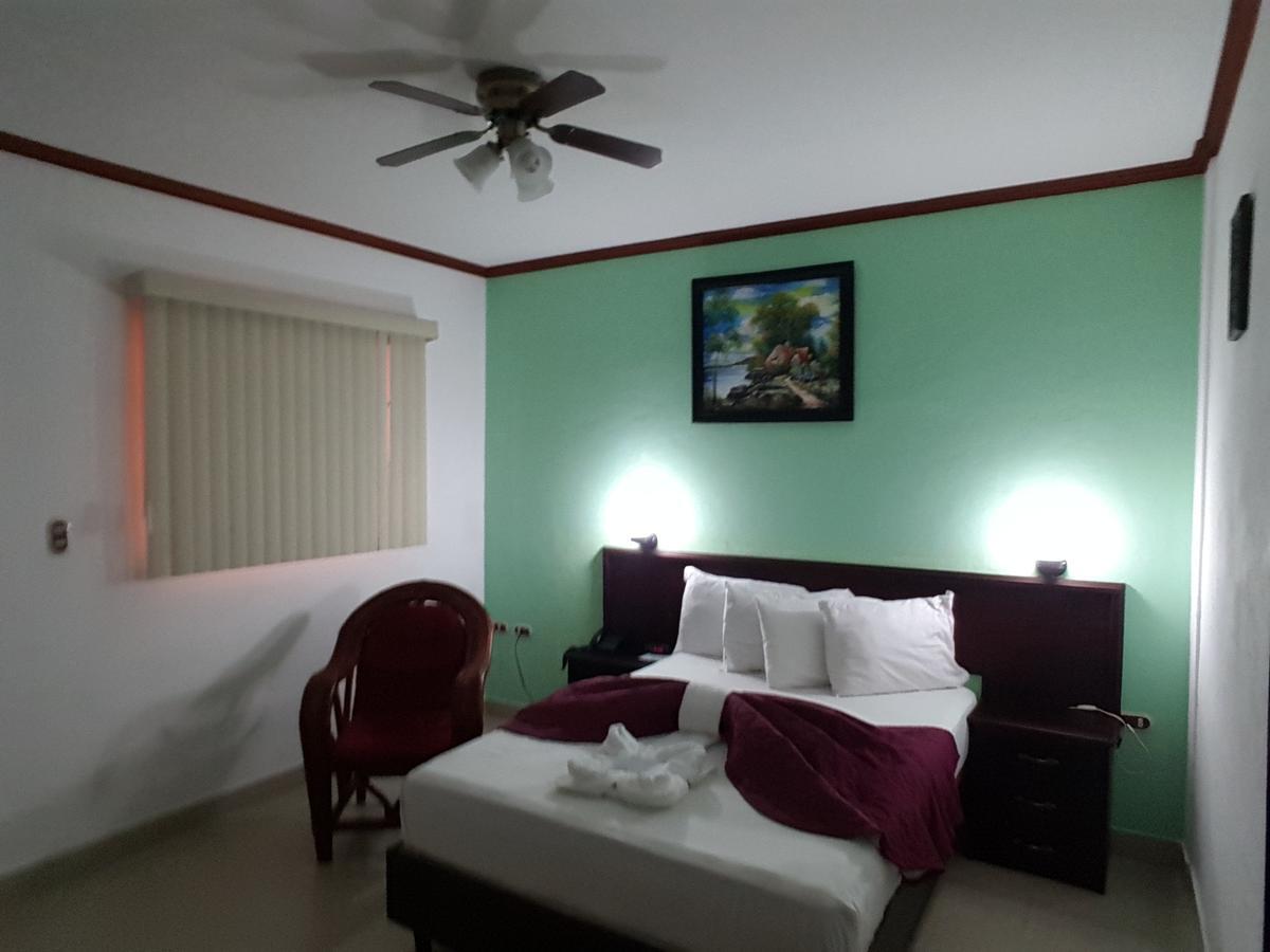 Hotel Don Vito Estelí 외부 사진