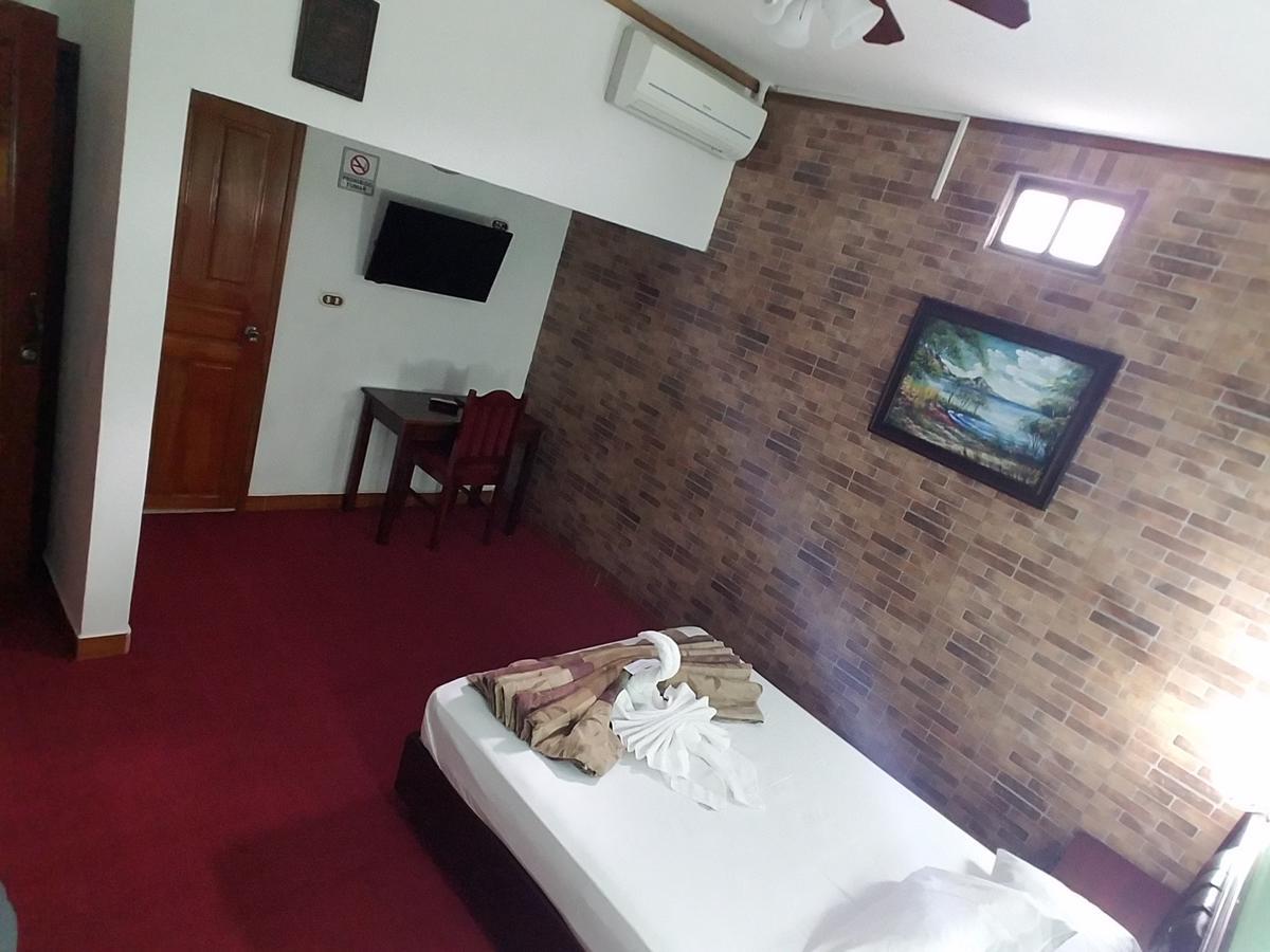 Hotel Don Vito Estelí 외부 사진